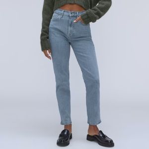 Everlane The Original Cheeky Jean in Stone-Washed Sky
